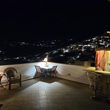 New Style In The Neighborhood Apartment Ermoupoli Exterior foto