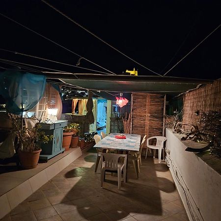 New Style In The Neighborhood Apartment Ermoupoli Exterior foto