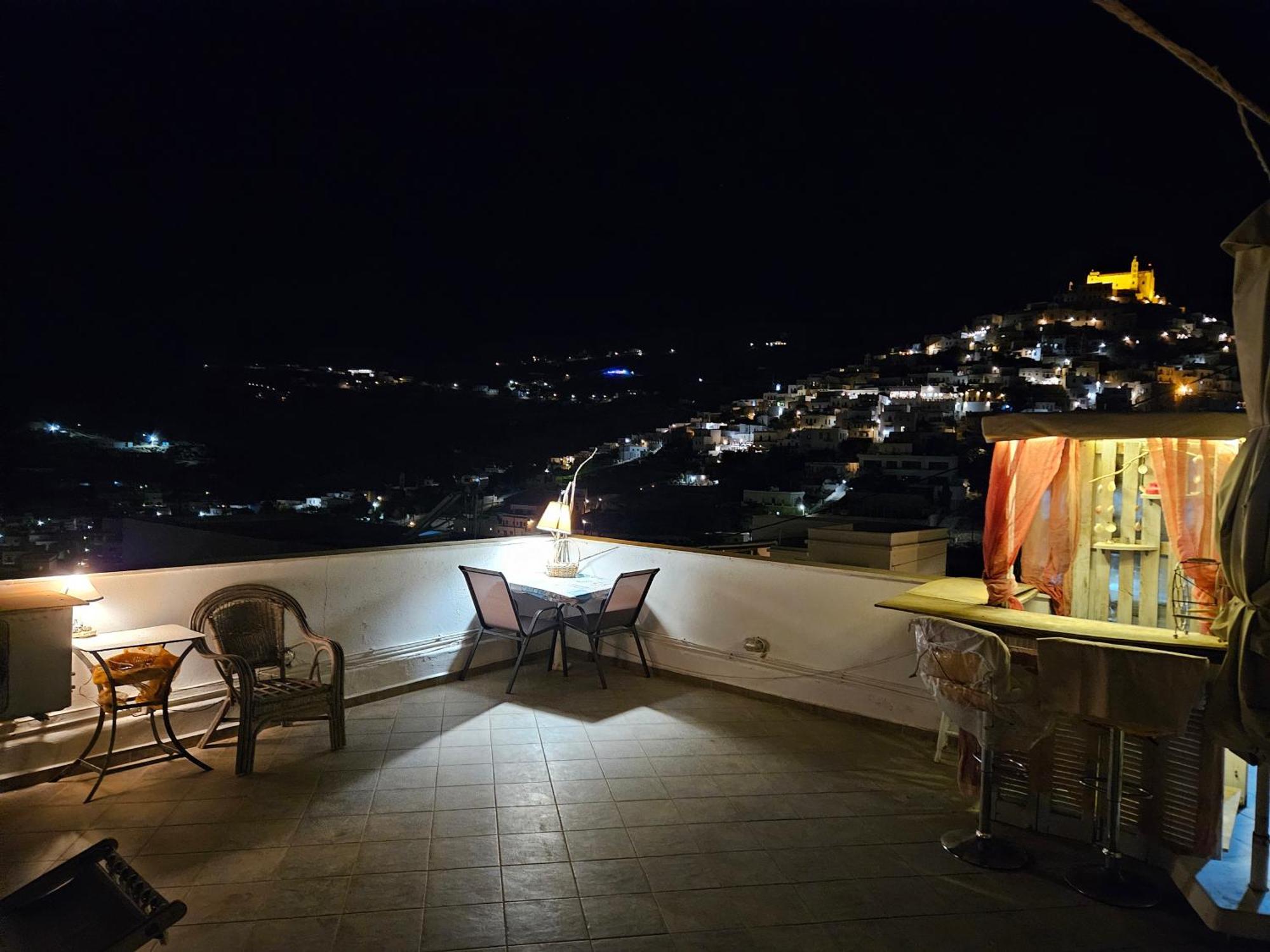 New Style In The Neighborhood Apartment Ermoupoli Exterior foto