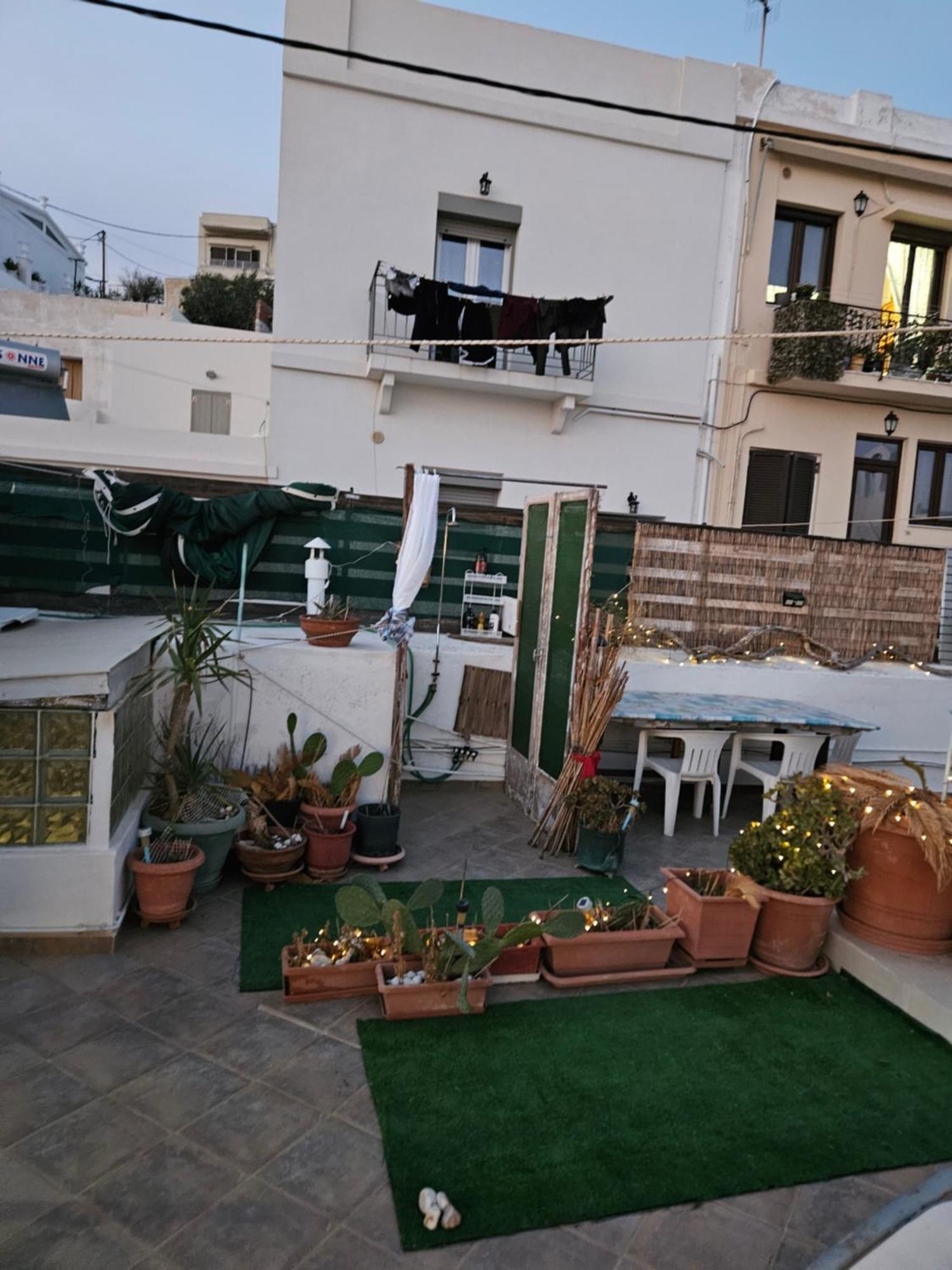 New Style In The Neighborhood Apartment Ermoupoli Exterior foto